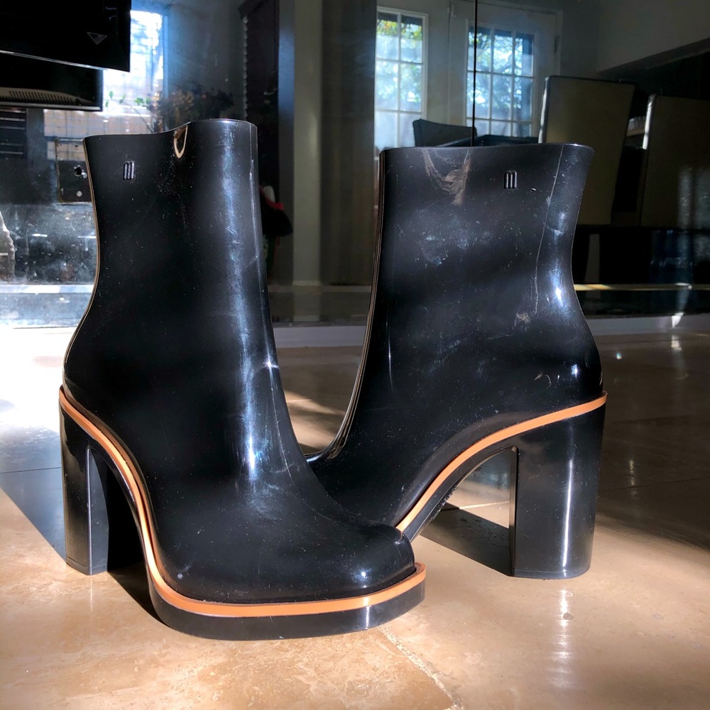 melissa black patent classic chunky heeled rain boots
